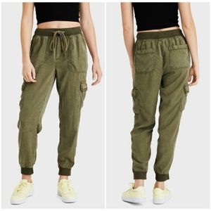 American Eagle Outfitters Olive Green Joggers
